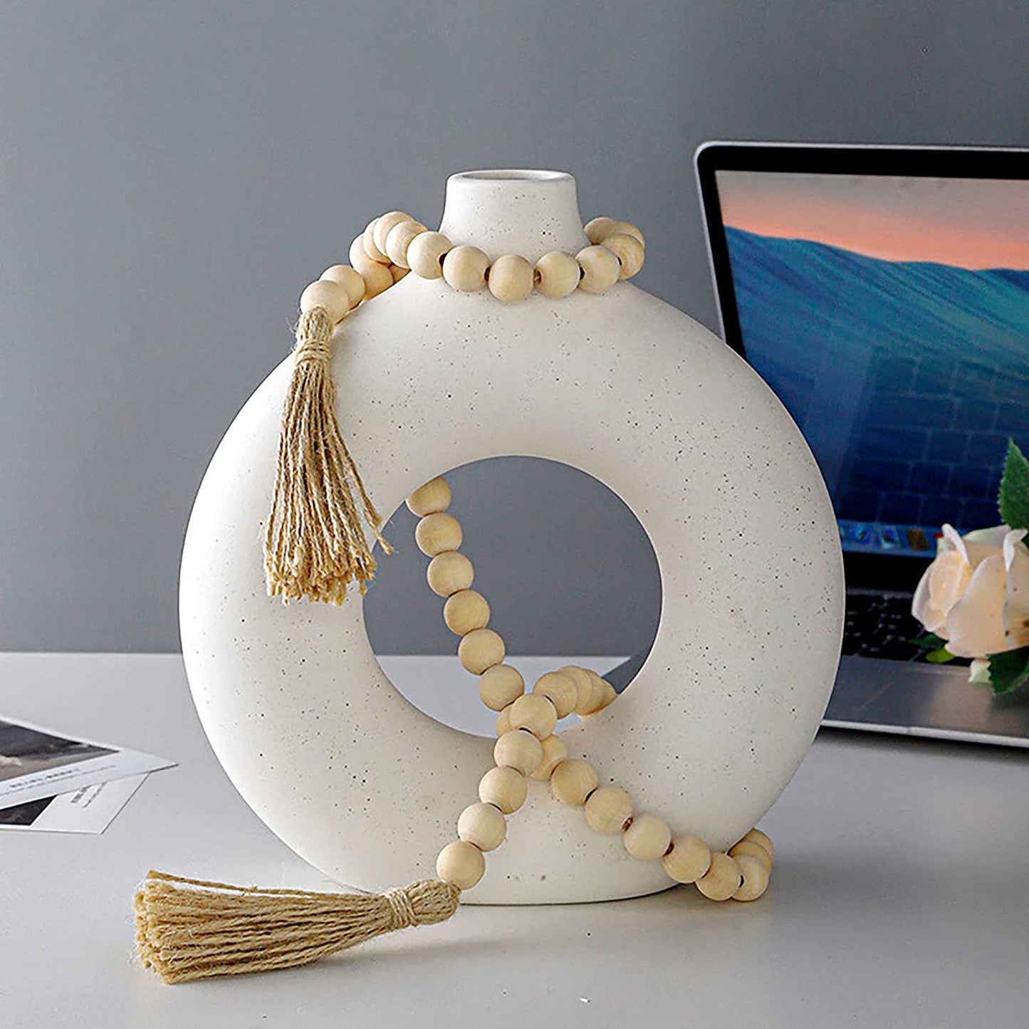 Modern White Ceramic Vase With Wood Bead Ring - Bình Gốm Trắng Hiện Đại Kèm Vòng Hạt Gỗ
